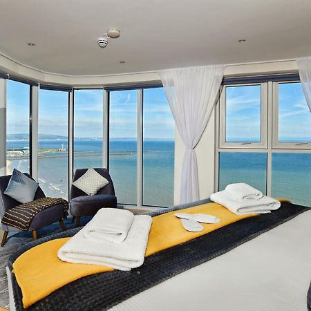 Just Stay Wales - Meridian Quay Penthouses Суонзи Екстериор снимка
