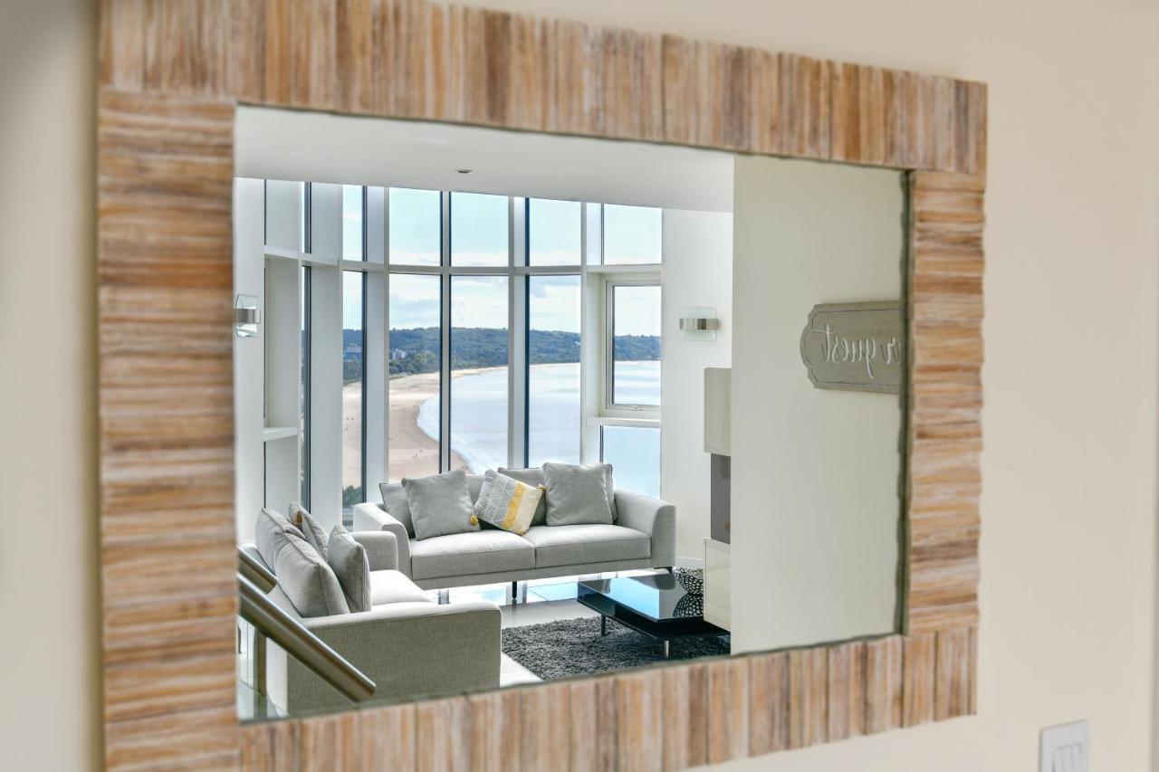 Just Stay Wales - Meridian Quay Penthouses Суонзи Екстериор снимка