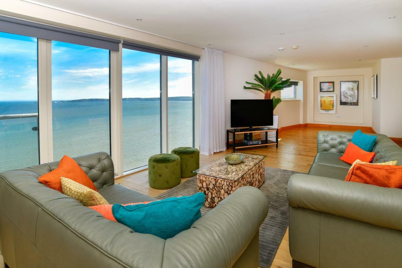 Just Stay Wales - Meridian Quay Penthouses Суонзи Екстериор снимка